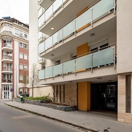 - Terrace - Modern * Budapeste