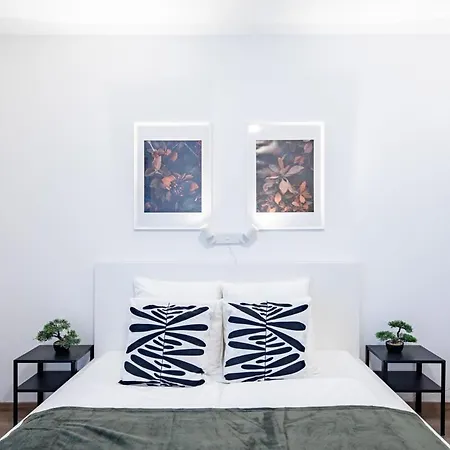 - Terrace - Modern Apartman